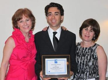 Hosts of '2BoomerBabes'