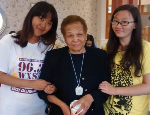 Students meet community leaders