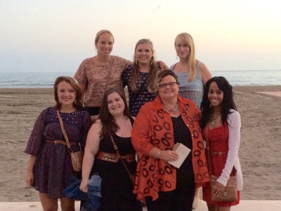 Dudley-Eshbach and SU students 