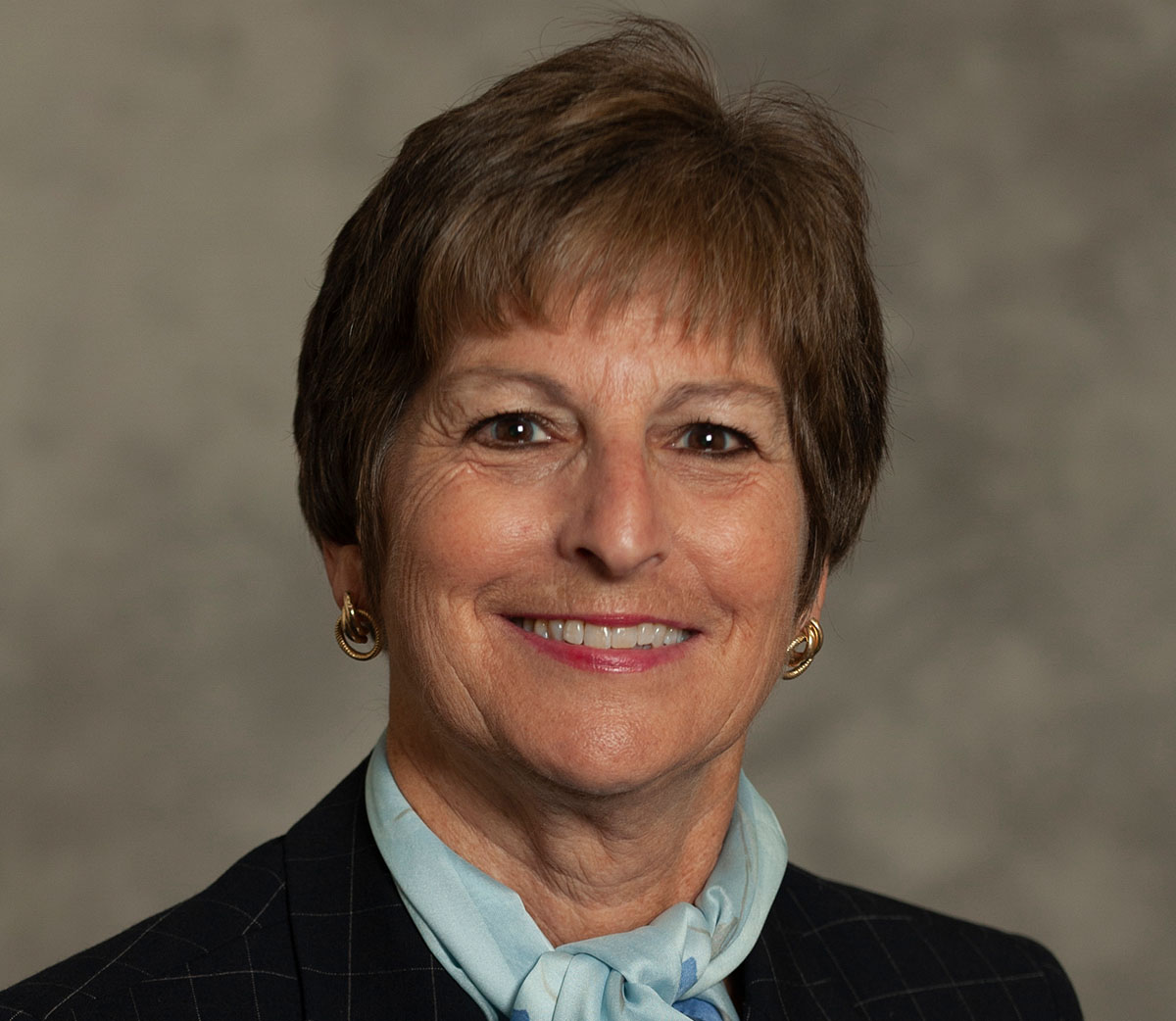 Dr. Lisa Seldomridge