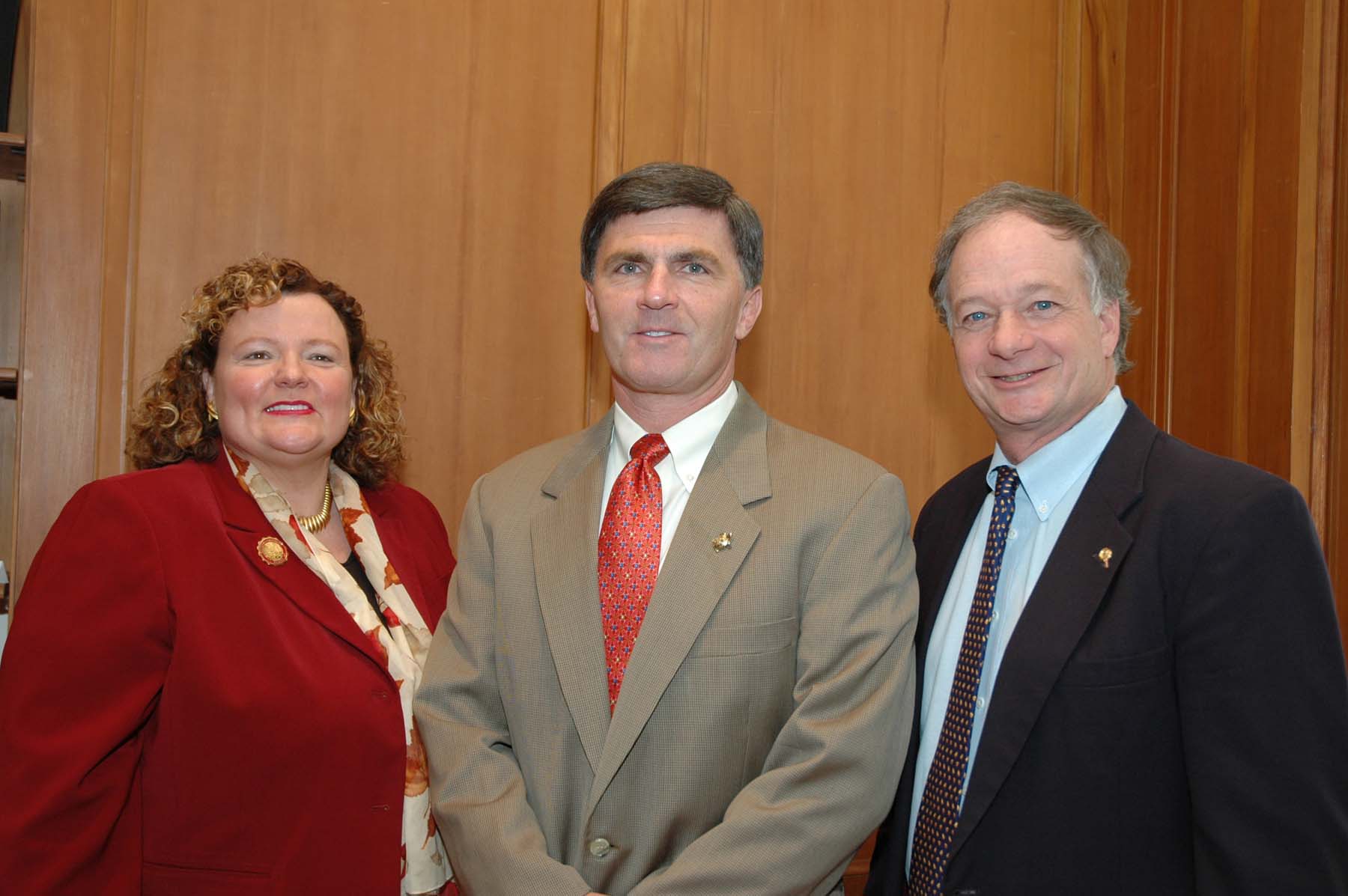 SU President Dr. Janet Dudley-Eschbach, Governor Robert L. Ehrlich Jr., and Jim Perdue 