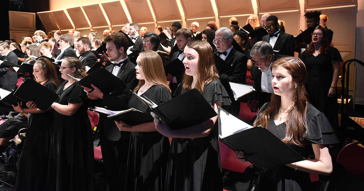 Salisbury and University Chorales Present Holiday Concert