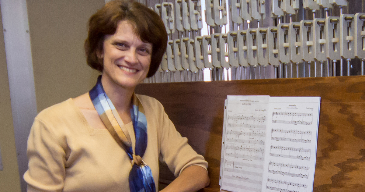 SU Foundation Celebrates 50th Anniversary With Carillon Concert