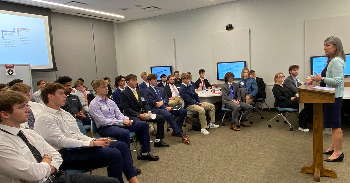 SU Business Students Connect with Top Firms During Inaugural Finance Career Day 