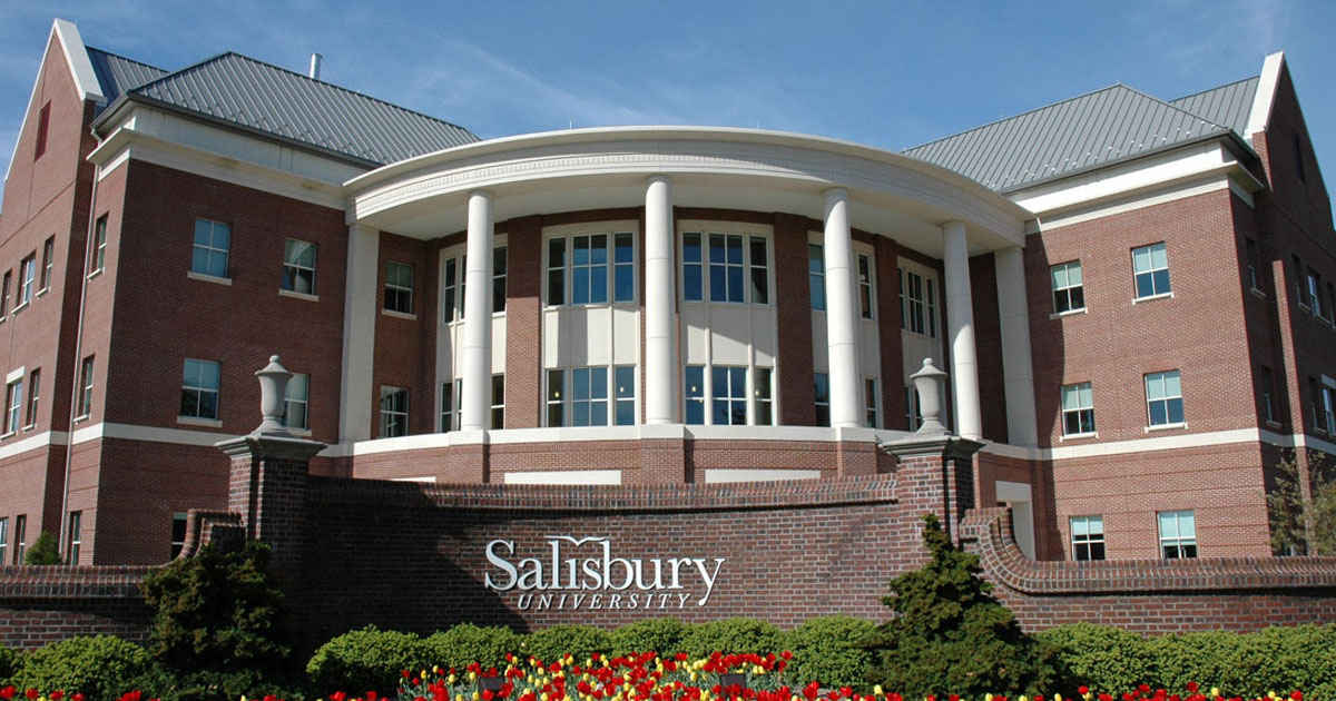 Three Receive 2025 SU Meritorious Staff Awards