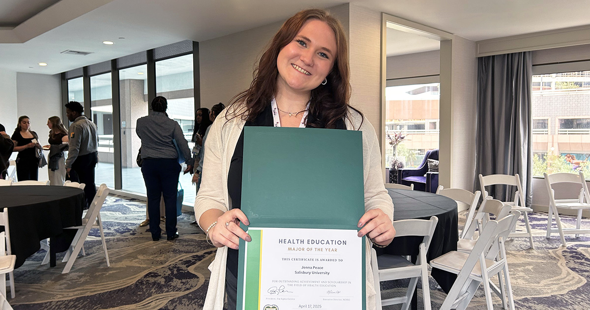 SU's Peace Earns NCHEC Student of the Year Award 