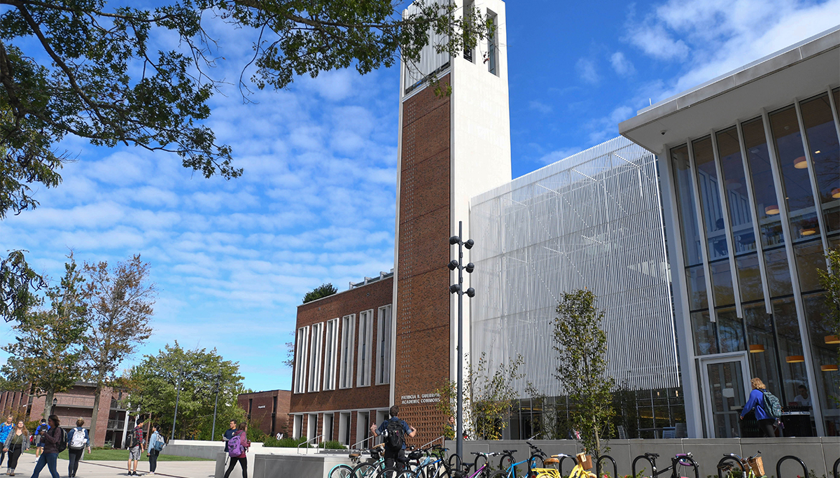 SU Announces Summer Carillon Concerts