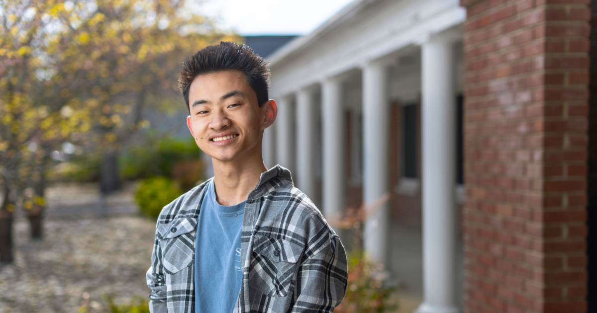 Matthew Trickle on SU campus