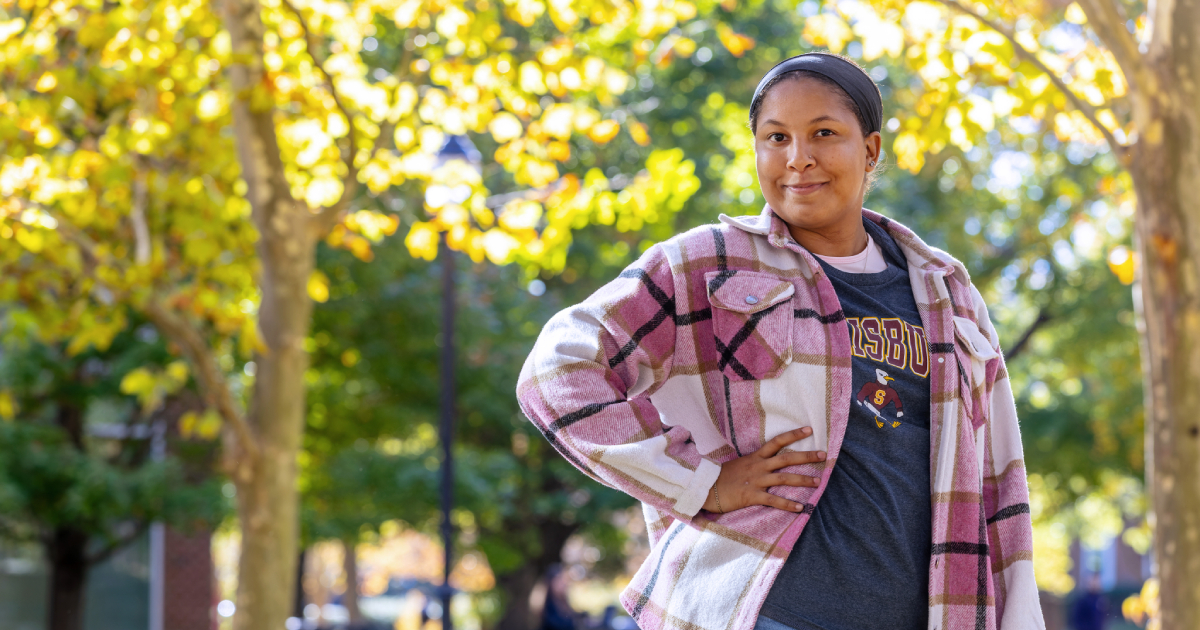 Mackenzie Thompson on SU campus