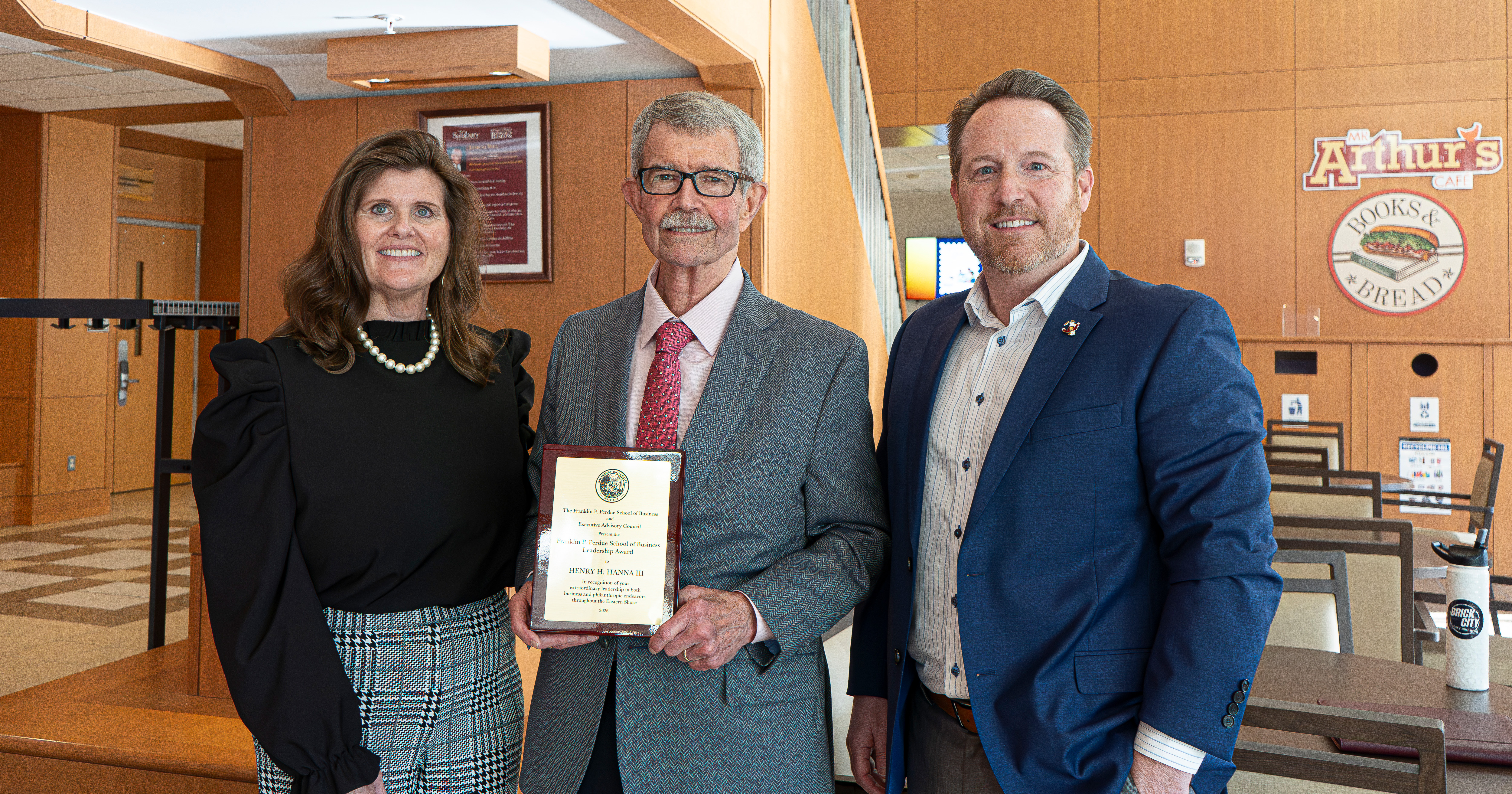 Hanna Earns 2026 Perdue School Executive Advisory Council Leadership Award