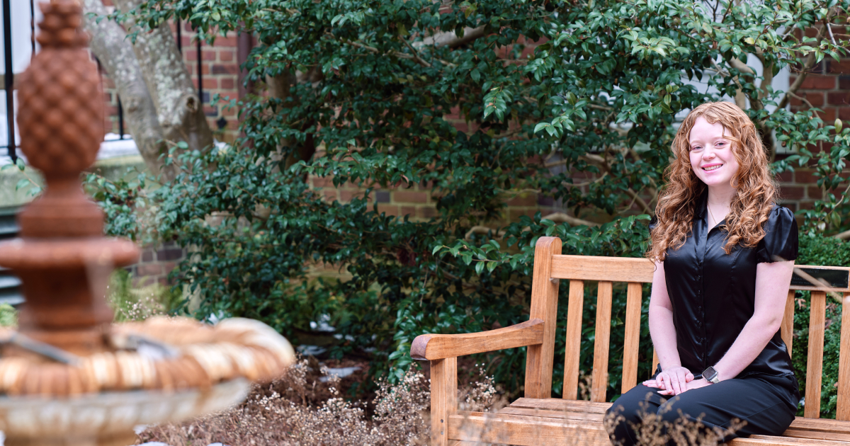 Sydney Jett on SU campus