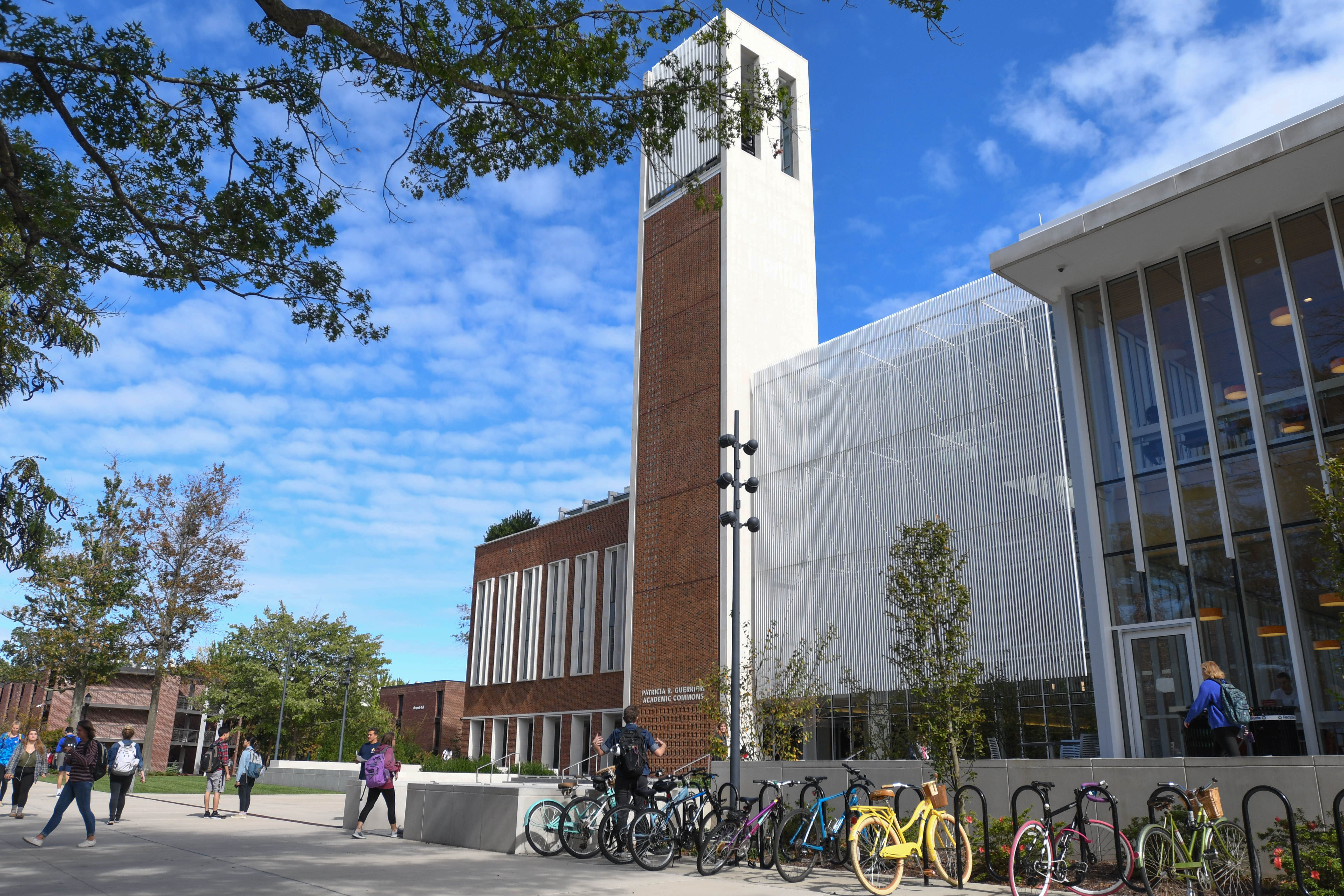 SU's Guerrieri Academic Commons Celebrates 10 years
